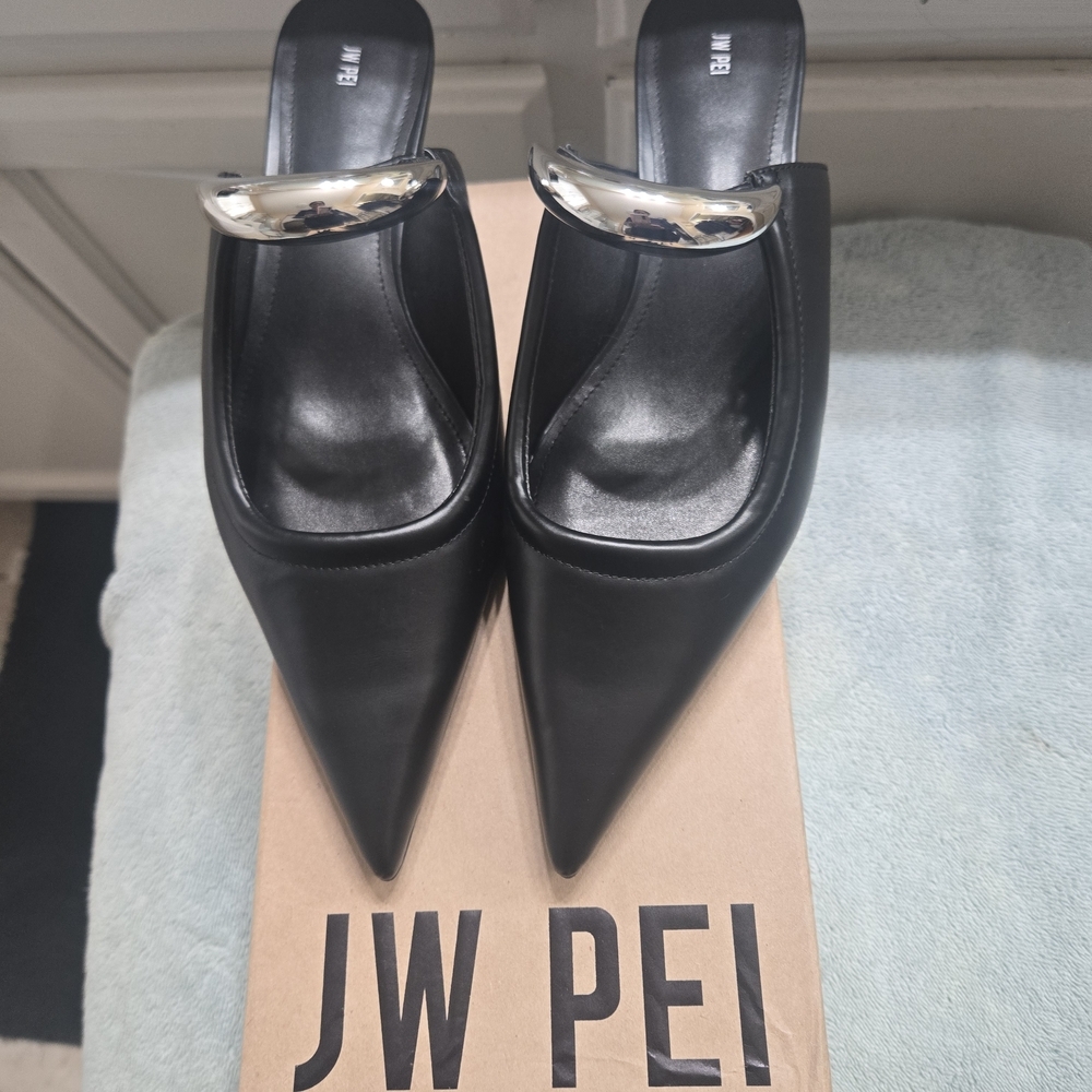 JW PEI Black Women's Mule Shoes Size 11 NWT - Picture 7 of 9